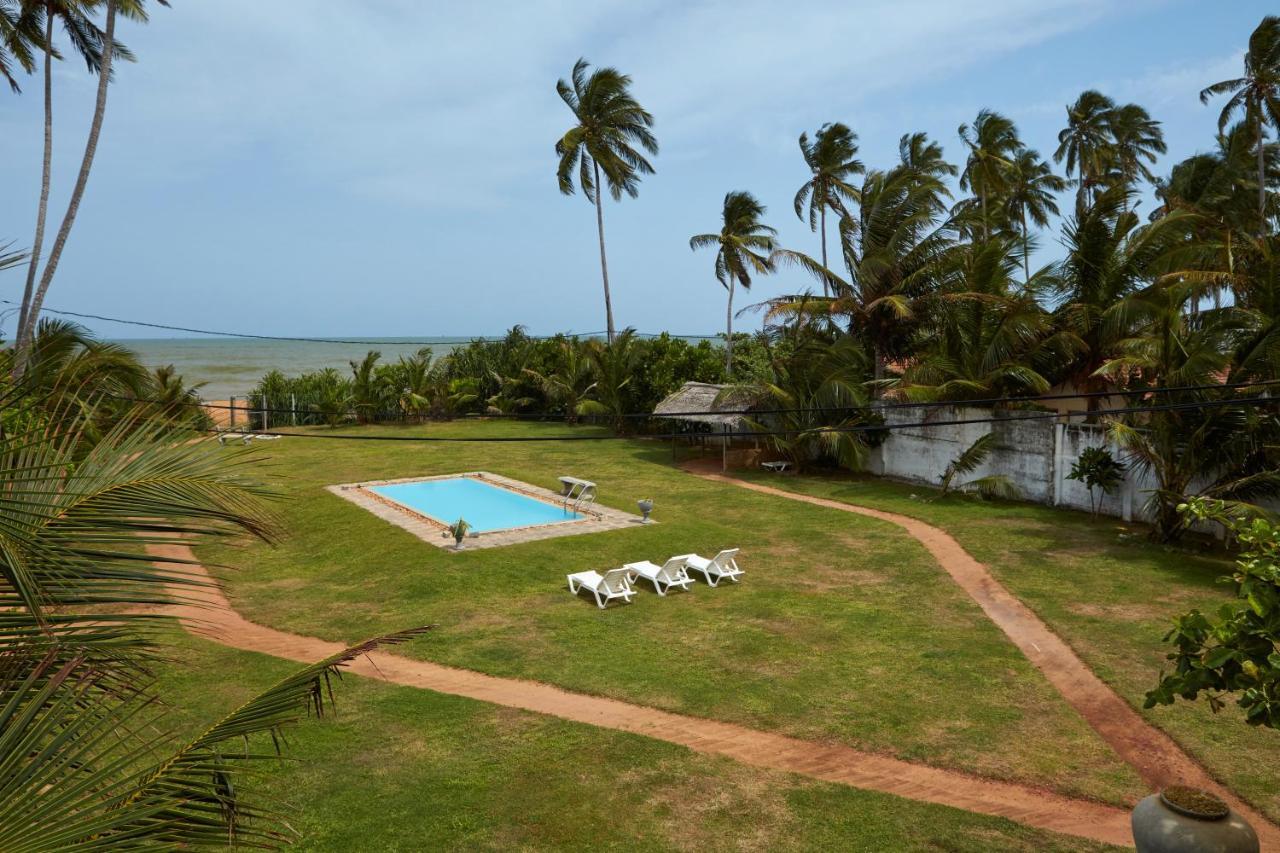 Villa Sunbird Negombo Bagian luar foto