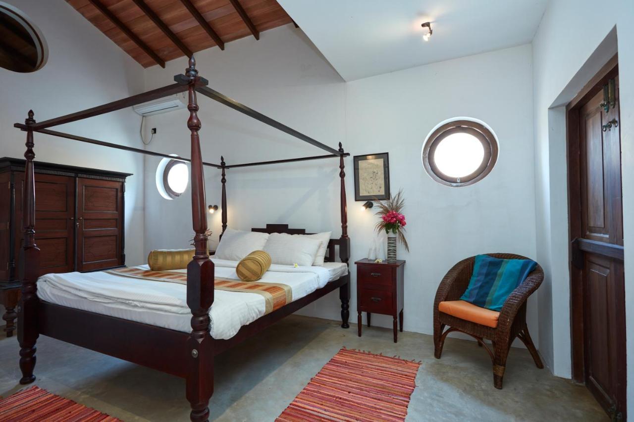 Villa Sunbird Negombo Bagian luar foto
